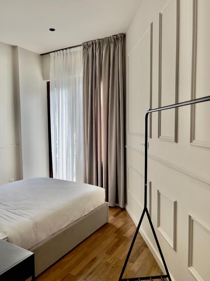 Kinotel Batumi Exteriör bild
